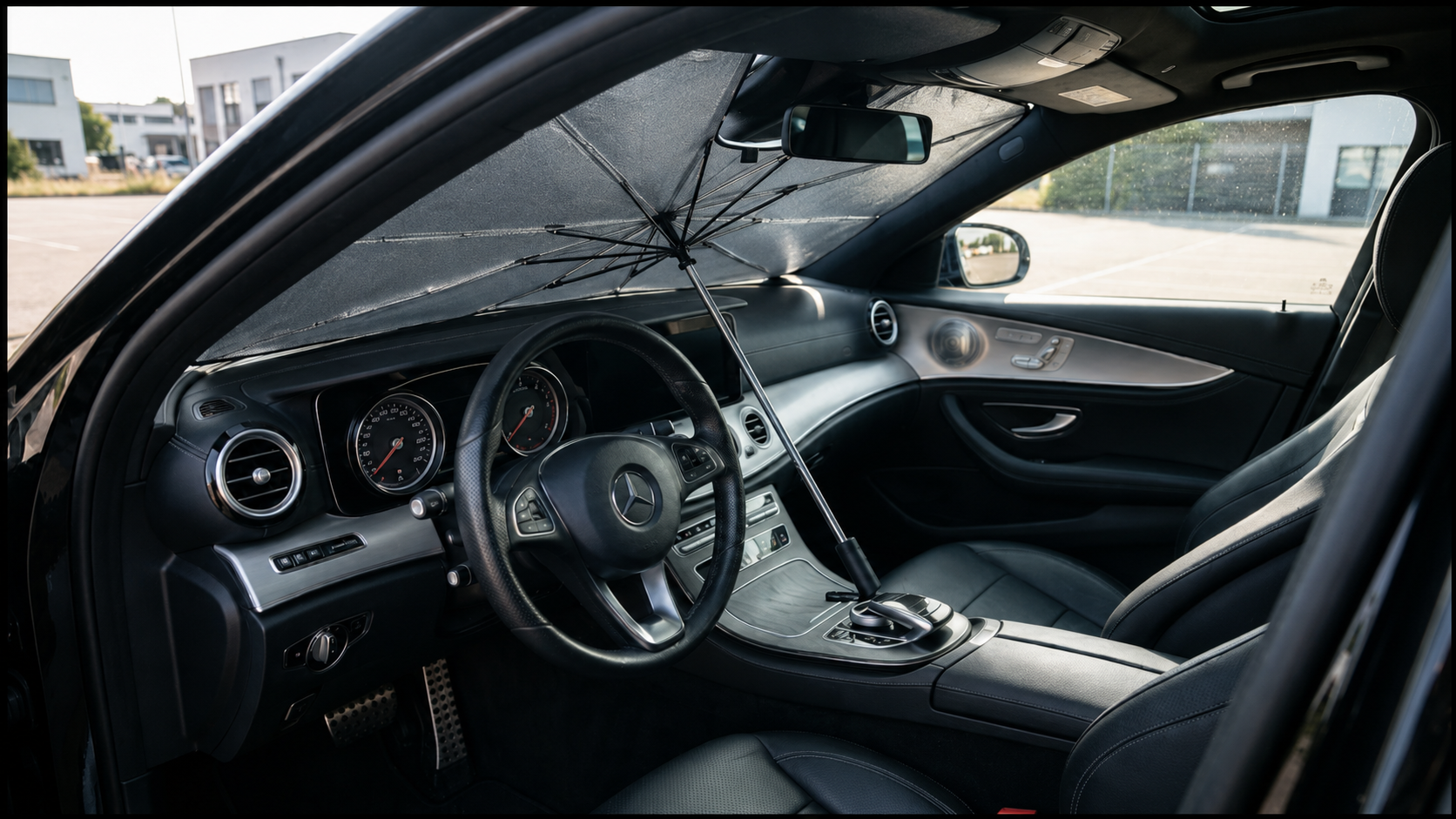 Auto mit BLANCCORY SunShield Pro